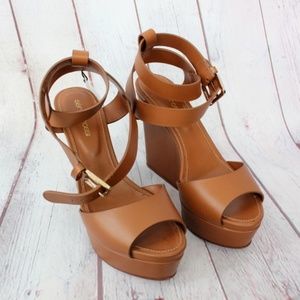 Brand New Sergio Rossi Platform Sandals